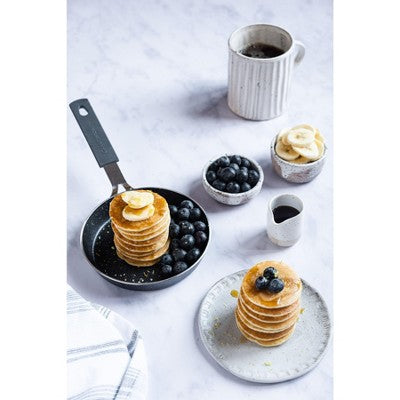 Mała patelnia do jajek